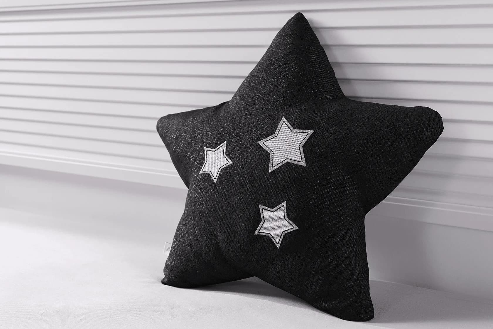 Cushion Sky NO:03 2