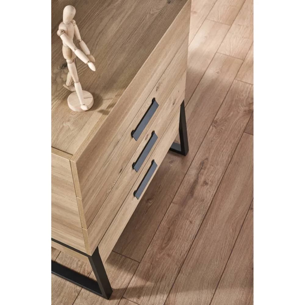 Irony Chiffonier 3